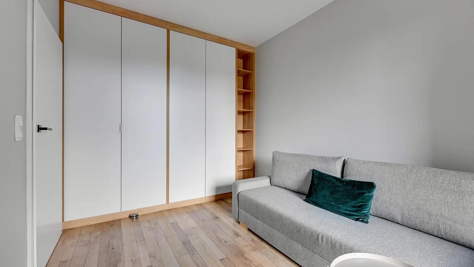 Obroncow Wybrzeza By Downtown Apartments Gdansk Poland